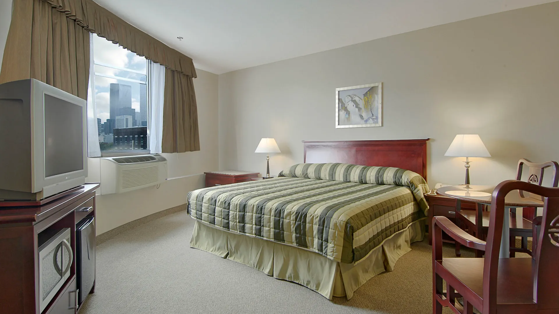 Super 8 By Wyndham Downtown Toronto Hotel Canadá